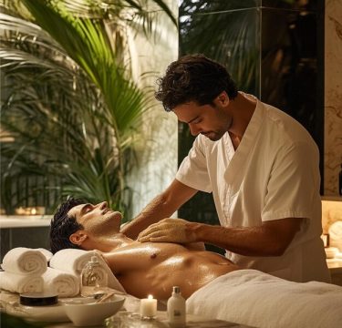 man-receiving-fullbody-exfoliation-treatment-with-therapist-applying-scrub-luxurious-s_1314467-216361.jpg man-receiving-fullbody-exfoliation-treatment-with-therapist-applying-scrub-luxurious-s_1314467-216361.jpg